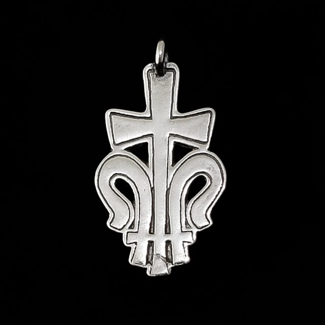 Lily of Cleves Cross by McKeown
