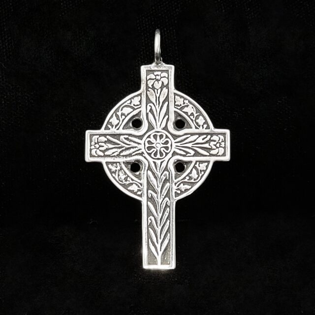 Galloway Lowland Lilly Cross by McKeown 109144