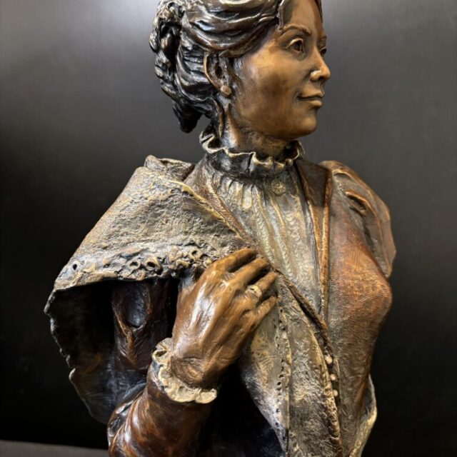 Sedona Bust by Susan Kliewer