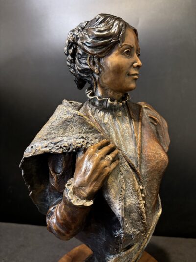 Sedona Bust by Susan Kliewer