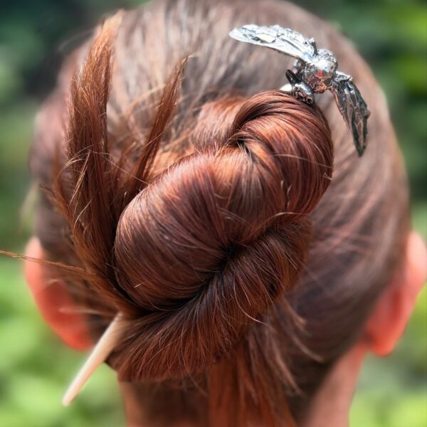 Tarantula Wasp Hair Stick KM001 by Kris Mills