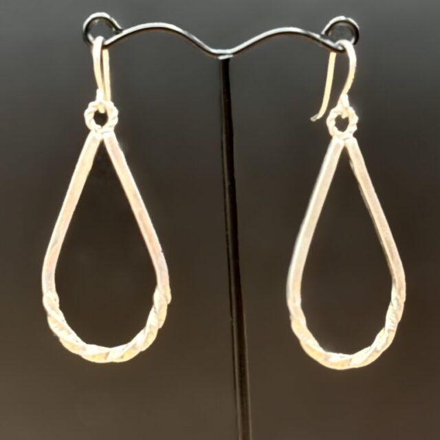 Sterling Silver Square-Wire Teardrop Earrings by Tom Yazzie TYE-806