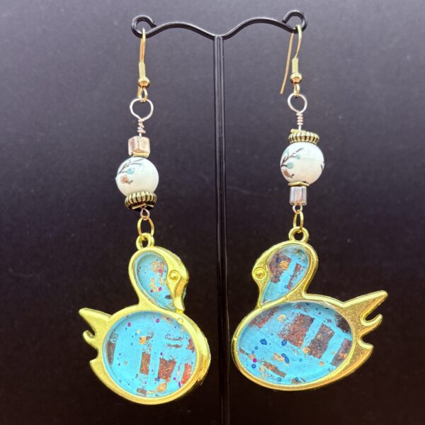Blueberry Song Earrings by Sharon Gilham scs136e
